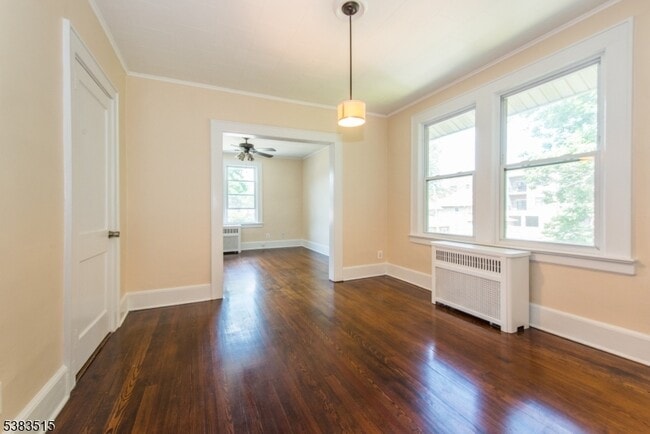 23 Verona Pl in Verona, NJ - Building Photo - Building Photo