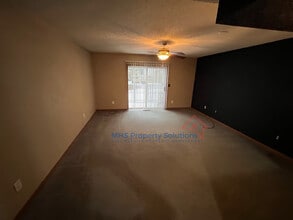 186 Macfalls Way in Blacklick, OH - Building Photo - Building Photo