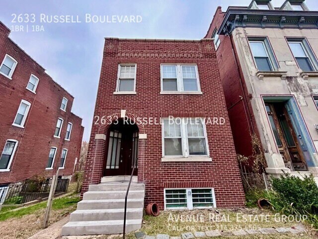 2633 Russell Blvd in St. Louis, MO - Building Photo