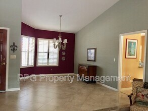 6065 E Waltann Ln in Scottsdale, AZ - Building Photo - Building Photo