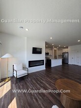5173 Useppa Trl in Woodbury, MN - Building Photo - Building Photo