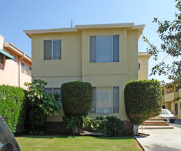 3326 Bagley Ave in Los Angeles, CA - Building Photo - Building Photo