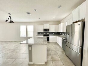 16096 Bayou Crest Dr in Winter Garden, FL - Building Photo - Building Photo