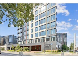 1240 S 2nd St in Minneapolis, MN - Building Photo