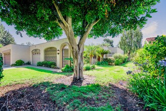 3528 Monte Hermoso in Laguna Woods, CA - Building Photo - Building Photo