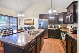 3736 Suiter Rd in Clarksville, TN - Building Photo - Building Photo