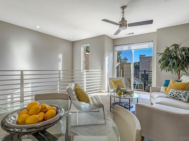 7777 Stylus Dr in San Diego, CA - Building Photo - Building Photo