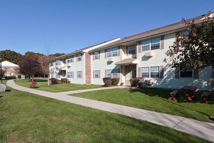 Lamplighter Village Apartments