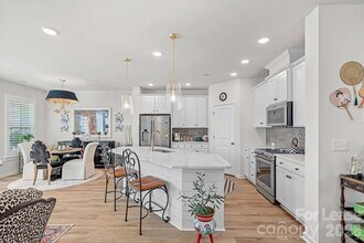 420 Quartz Hl Wy in Waxhaw, NC - Building Photo - Building Photo