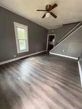42 6th Ave SE in Oelwein, IA - Building Photo - Building Photo
