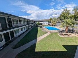 58 Grand Ave in Oroville, CA - Building Photo