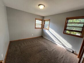 3820 42nd Ave S in Minneapolis, MN - Building Photo - Building Photo
