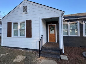 1308 Sparkman St SW in Hartselle, AL - Building Photo - Building Photo