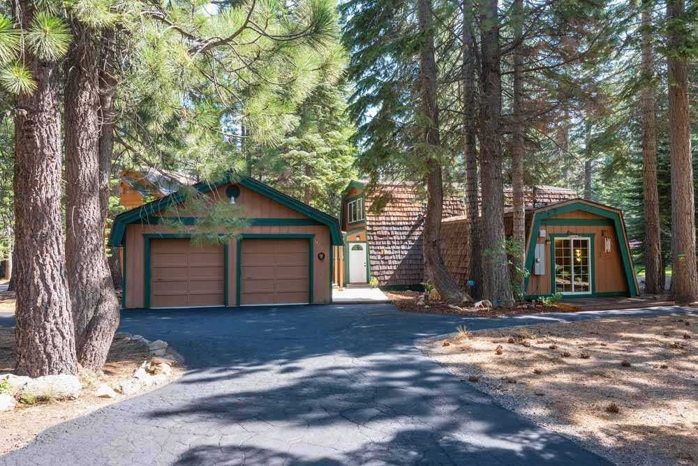 14234 Glacier View Dr in Truckee, CA - Building Photo