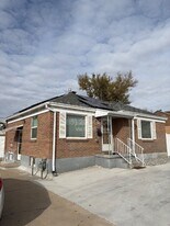 168 Ross Dr in Clearfield, UT - Building Photo