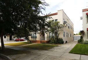 731 Porter St Apartments