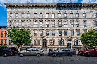 129 Macdonough St in Brooklyn, NY - Building Photo - Building Photo