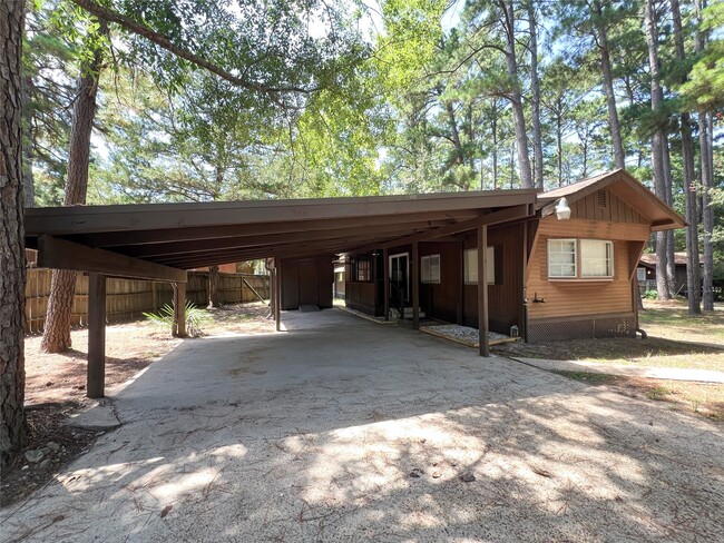 property at 39 Whippoorwill Ln