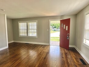 128 Orchard Dr in Nashville, TN - Building Photo - Building Photo