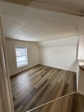 514 E Eighth St, Unit 2 in Traverse City, MI - Foto de edificio - Building Photo