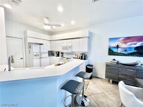 8010 Belmont Ct in Naples, FL - Building Photo - Building Photo
