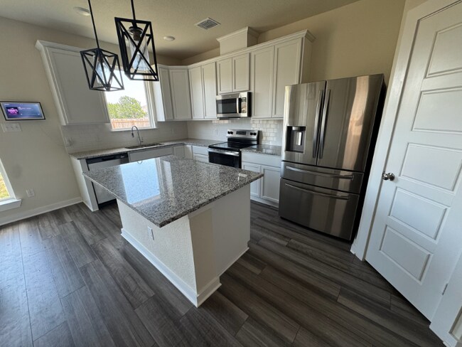 4644 Allison Dr in Belton, TX - Foto de edificio - Building Photo