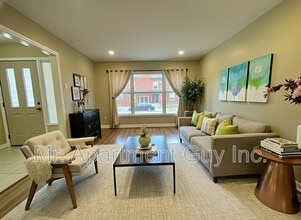 30 William St in Hamilton, ON - Building Photo - Building Photo