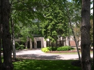 ATRIUM ii in Toronto, ON - Building Photo - Building Photo