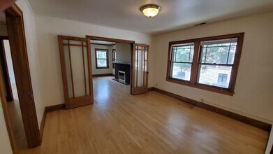 1901 University Ave, Unit Unit #2 in Madison, WI - Building Photo - Building Photo
