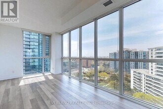 5180-5180 Yonge St in Toronto, ON - Building Photo - Building Photo