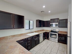 1111 W Carson Rd in Phoenix, AZ - Building Photo - Building Photo