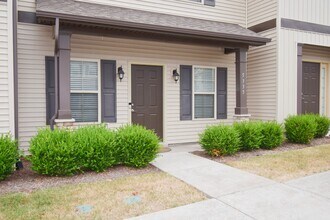 5335 Tony Lama Ln in Murfreesboro, TN - Building Photo - Building Photo