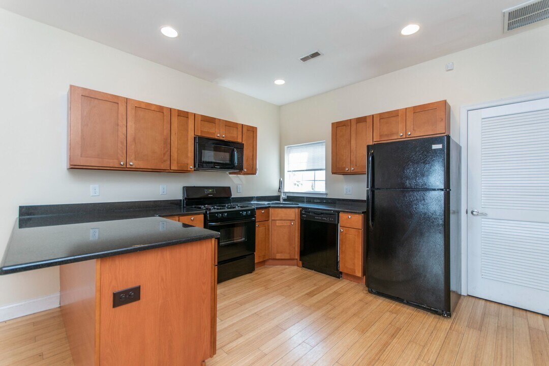 1845 N 18th St in Philadelphia, PA - Building Photo