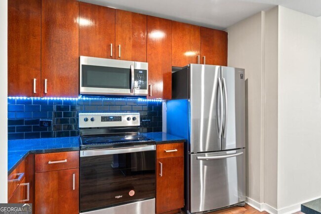 361 17th St NW in Atlanta, GA - Building Photo - Building Photo