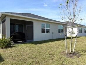8996 Dahlia Cir in Port St. Lucie, FL - Building Photo - Building Photo