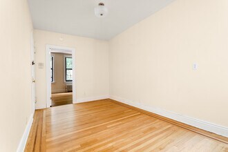 52-25 Skillman Ave in Queens, NY - Building Photo - Building Photo
