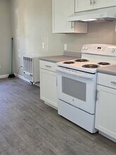 16 Preston St in Hillsborough, NH - Building Photo - Building Photo