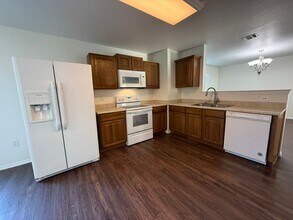 7712 Copper Hollow in Converse, TX - Building Photo - Building Photo