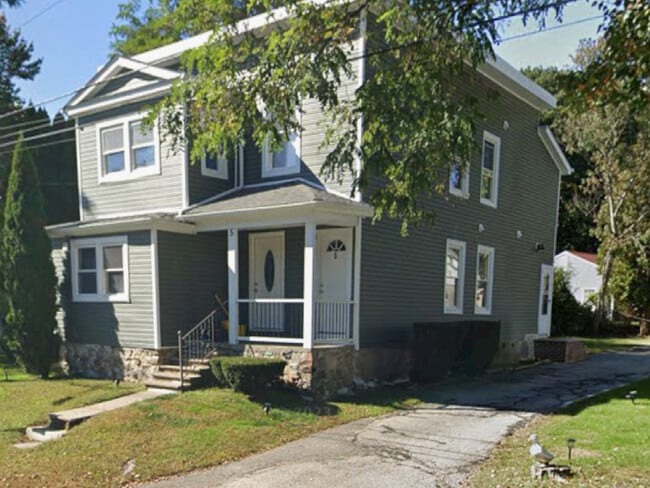 property at 5 Pinehurst Ave