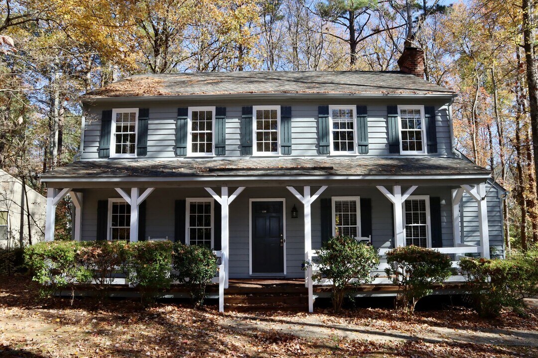 3609 Nuttree Woods Dr in Midlothian, VA - Building Photo