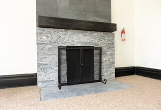 6140 S Aberdeen St in Chicago, IL - Building Photo - Building Photo