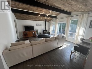 209840 Hwy 26 in Blue Mountains, ON - Building Photo - Building Photo