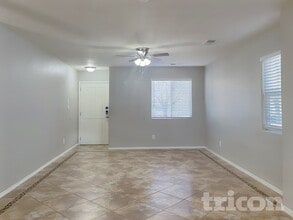 1843 Black Gold St SE in Albuquerque, NM - Building Photo - Building Photo