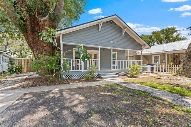 1308 E Osborne Ave in Tampa, FL - Building Photo - Building Photo