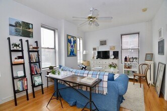 40 St Botolph St in Boston, MA - Building Photo - Building Photo