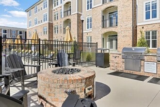 Comet North Raleigh in Wake Forest, NC - Foto de edificio - Building Photo