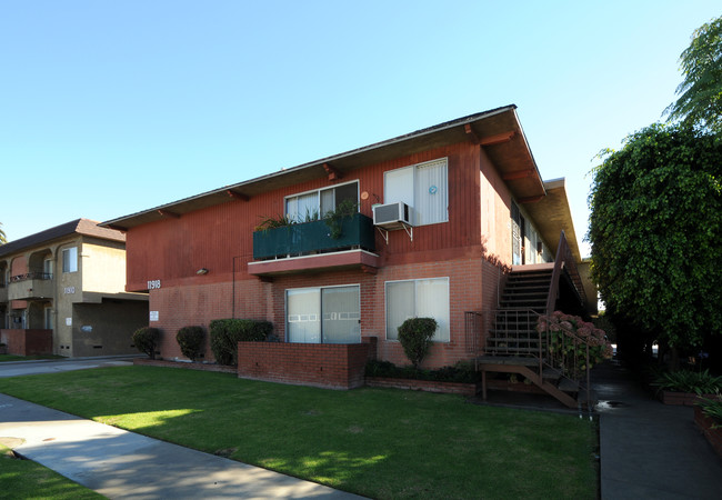 11918 Louise Ave in Los Angeles, CA - Building Photo - Building Photo