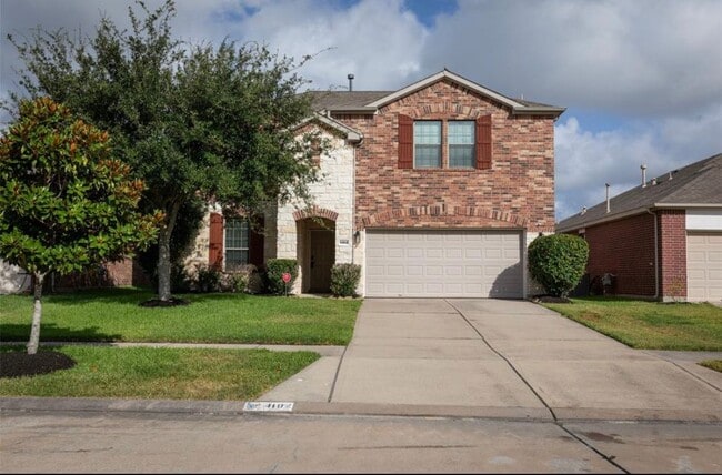 property at 1102 Larkfield Dr