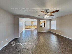 12045 Spice Tree St in Las Vegas, NV - Foto de edificio - Building Photo