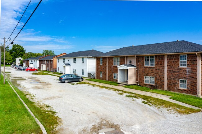 1101-1109 S Camden St in Richmond, MO - Building Photo - Building Photo